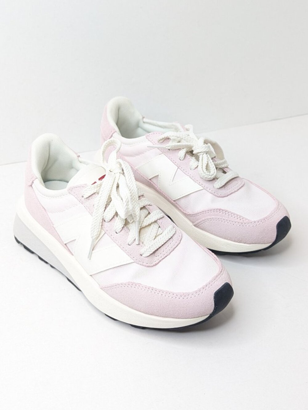 New Balance 370 70's Retro Sneakers Pink White Women's 6.5 Wide